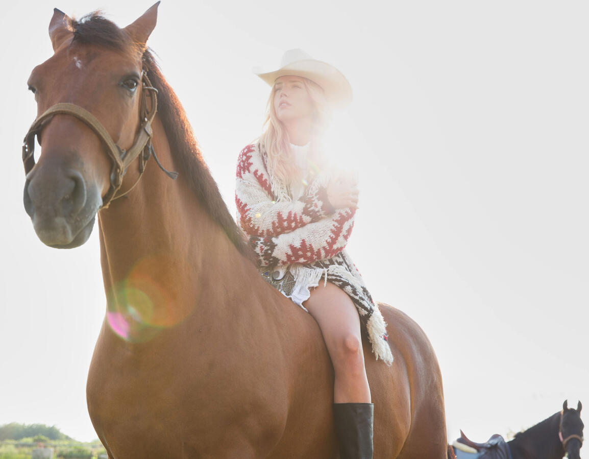 COWGIRL